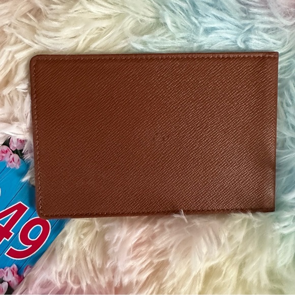 🔵 Louis Vuitton Bifold Leather Card ID Holder Case